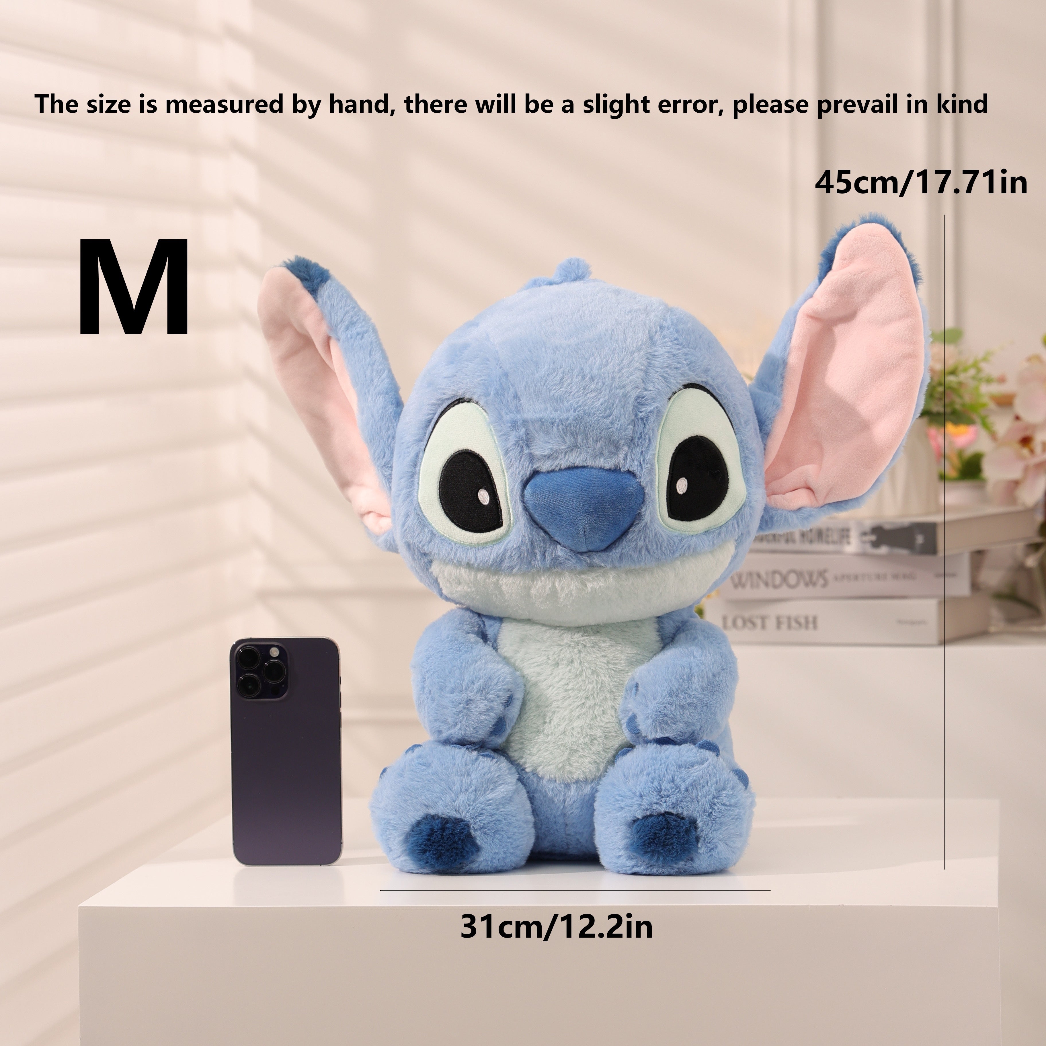 Disney Poupée Assise de la Série Basique Stitch, Cadeau d'Anniversaire Mignon et Doux en Peluche Disponible dans Diverses Tailles
